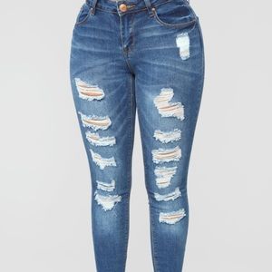 FASHION NOVA skinny jean size 7